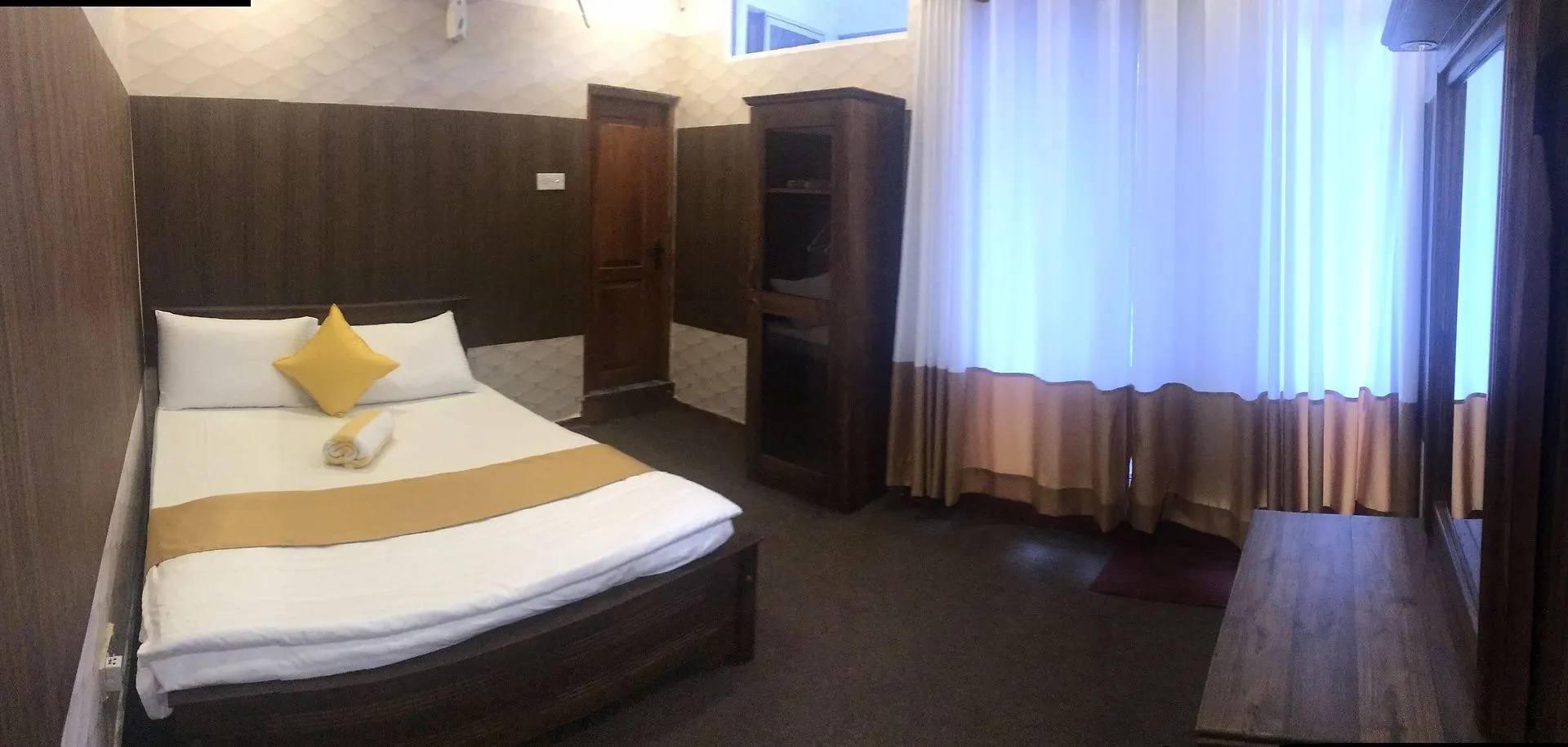 ***  Oyo 112 Al Manaal Residency Hotel Colombo Sri Lanka